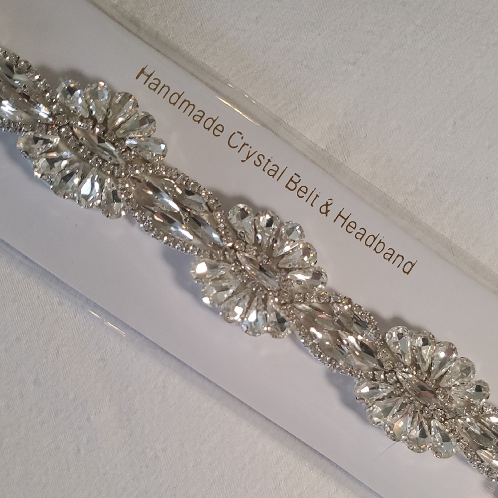 *NEW* Miro Crystal Rhinestone Belt Headband